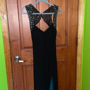 Black bejeweled gown 💎💙💚